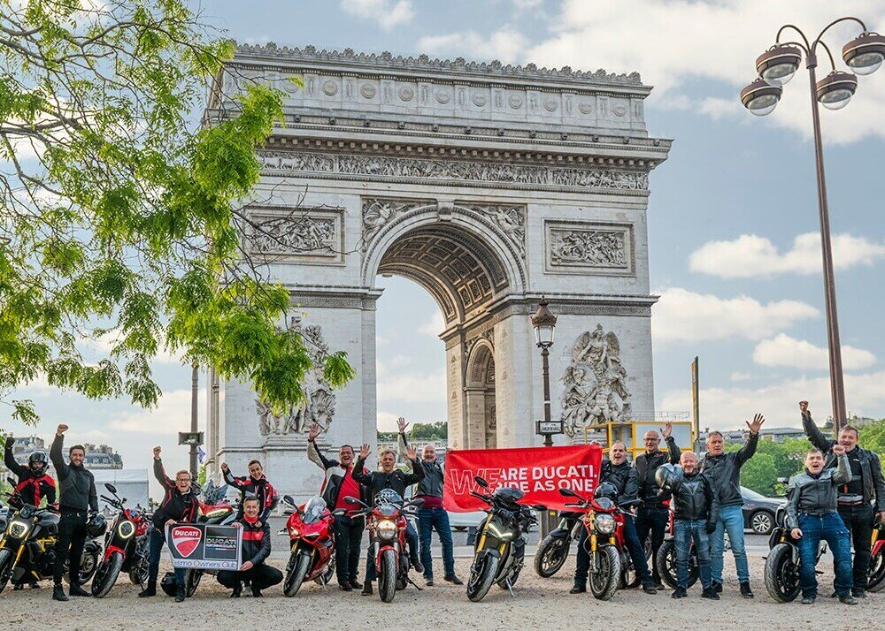 Ducati #WeRideAsOne - Paris